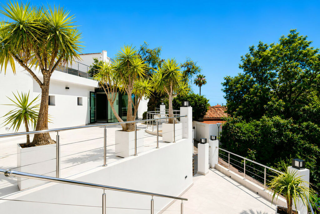 Property in Torreblanca — photo 40