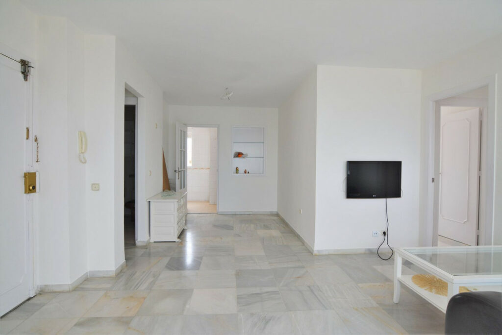 Property in Fuengirola — photo 7