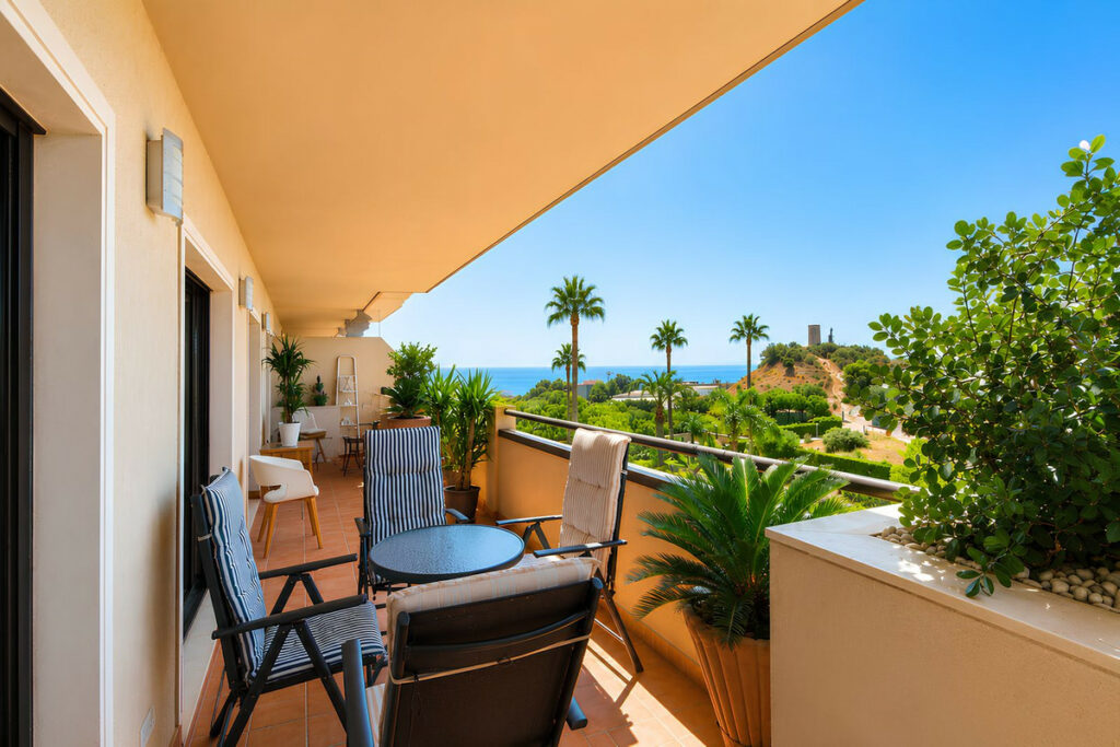 Property in Fuengirola — photo 6