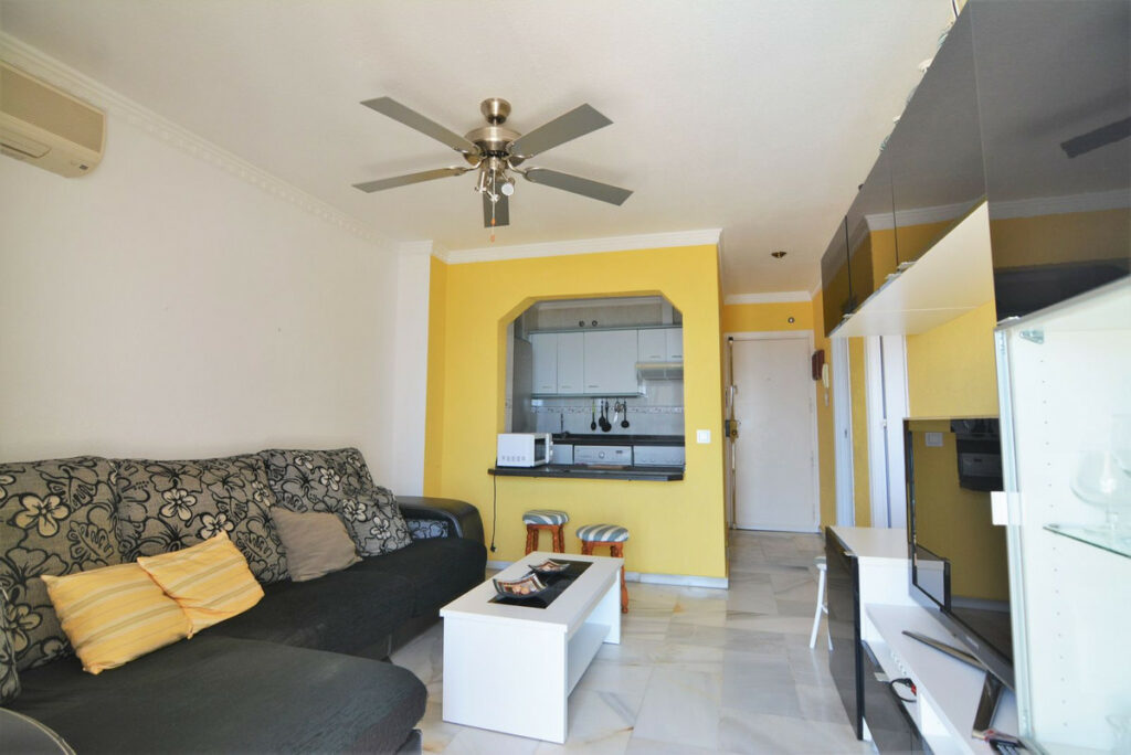 Property in Fuengirola — photo 4