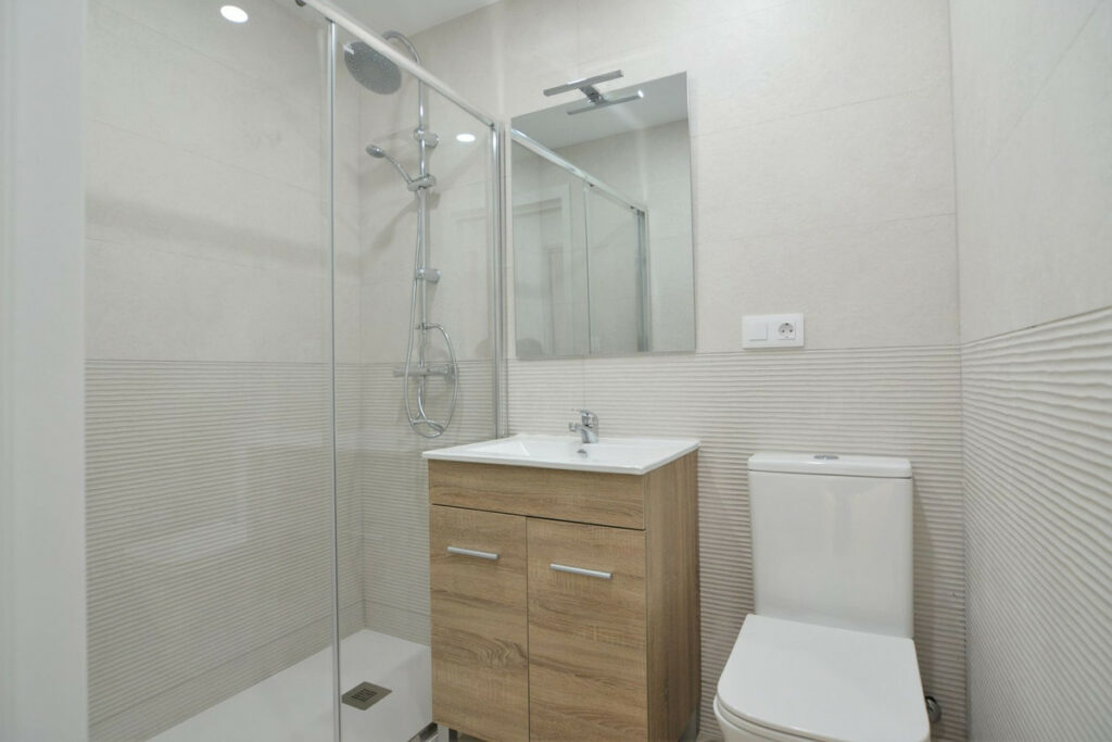 Property in Fuengirola — photo 12