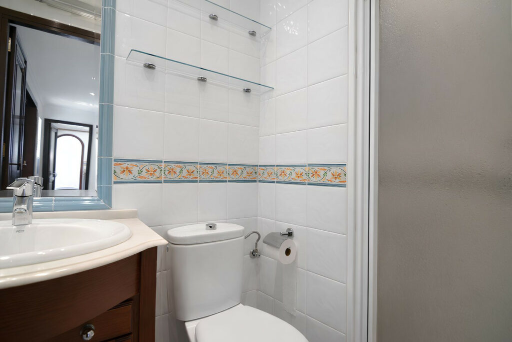 Property in Fuengirola — photo 17