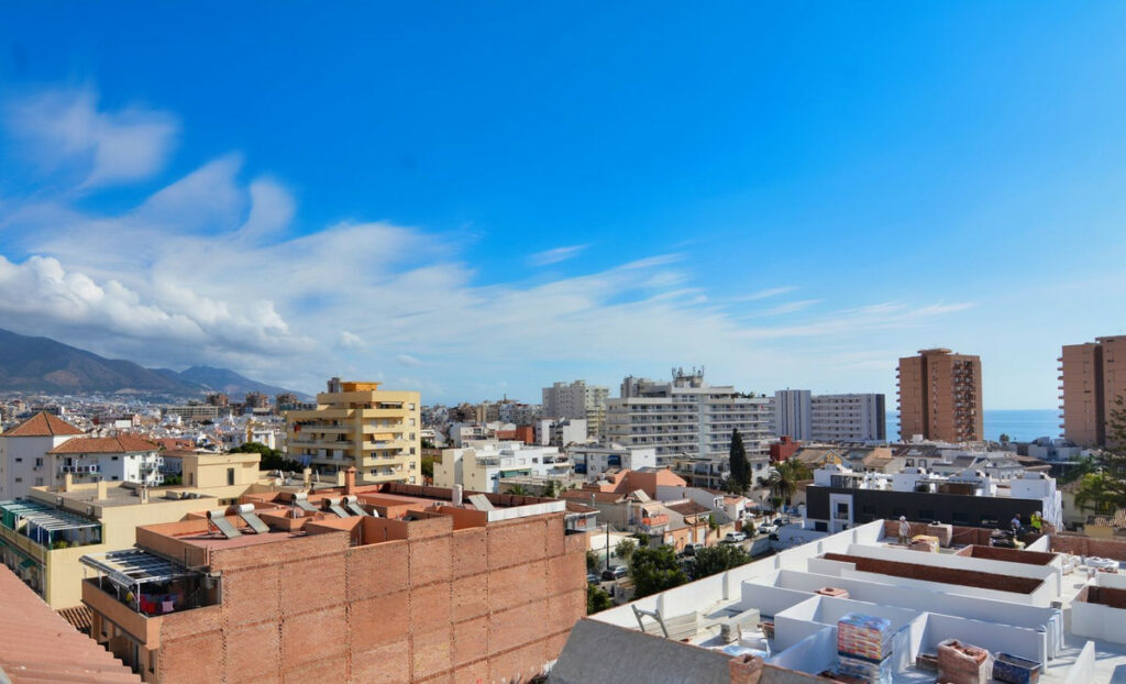 Property in Fuengirola — photo 18