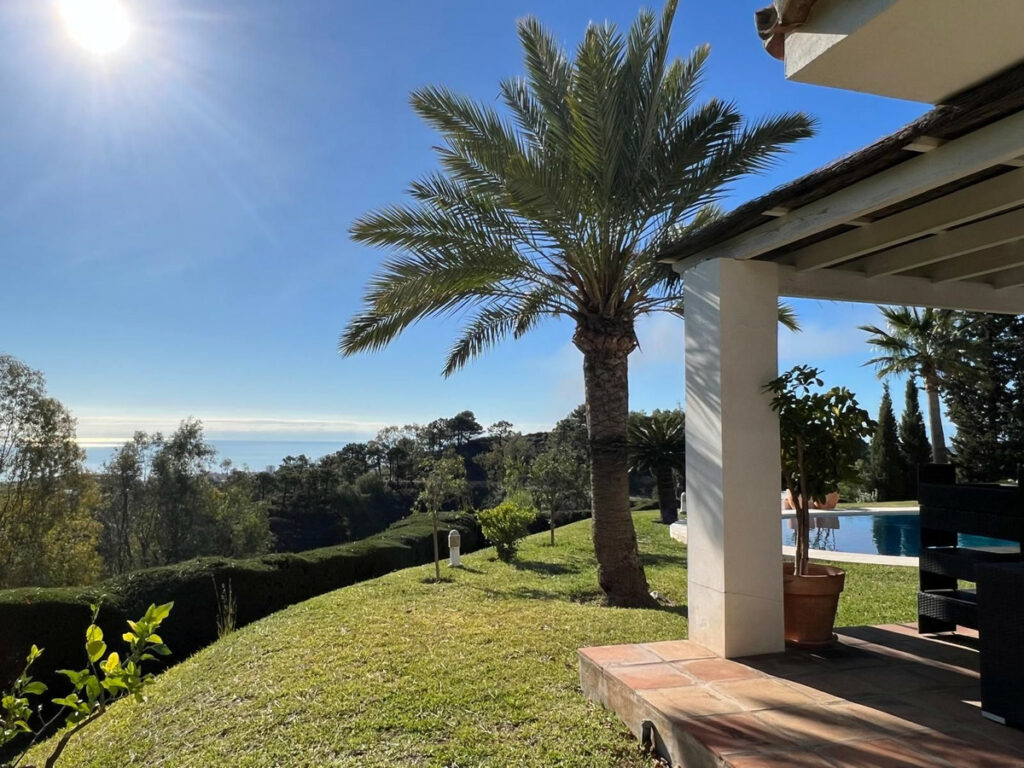 House – Detached Villa in Mijas — photo 6