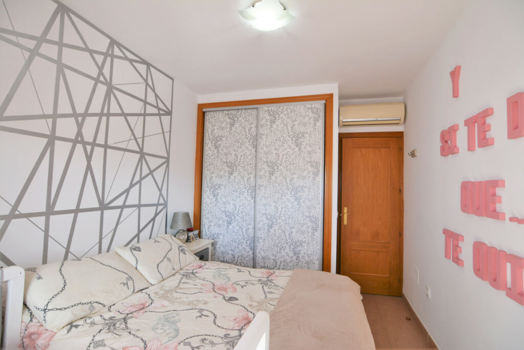 Property in Los Boliches — photo 9