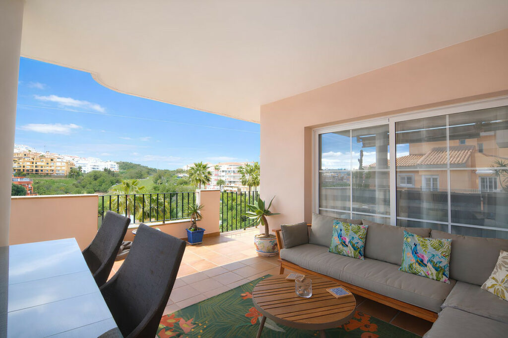 Property in Riviera del Sol — photo 1
