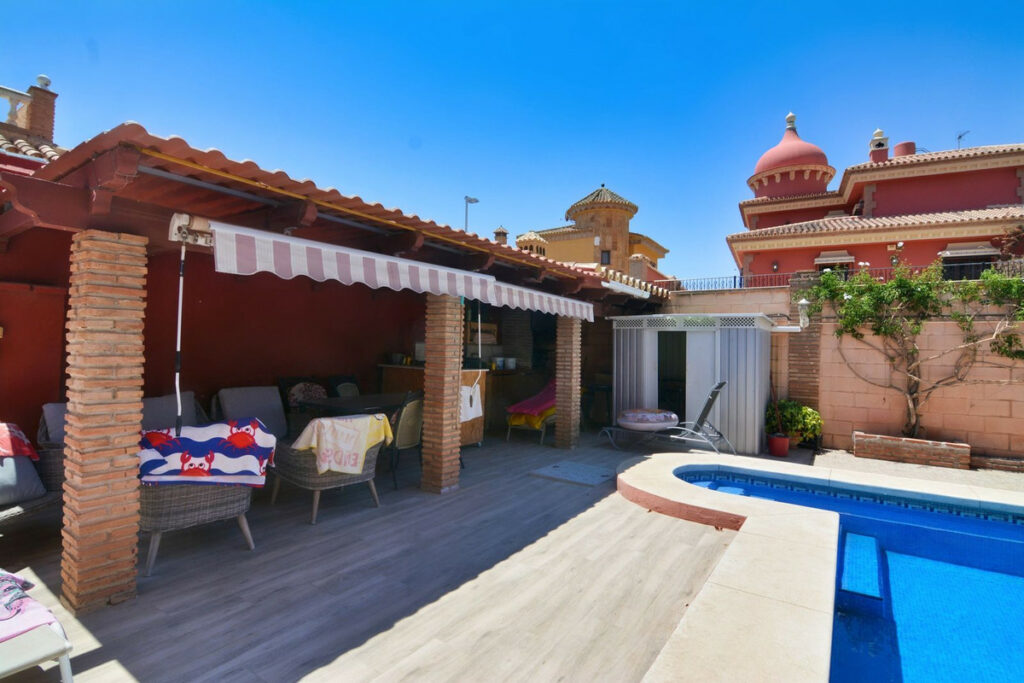Property in Mijas Costa — photo 2
