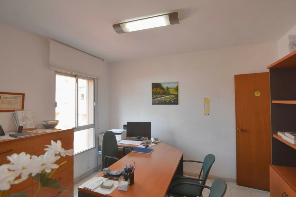Property in Fuengirola — photo 8