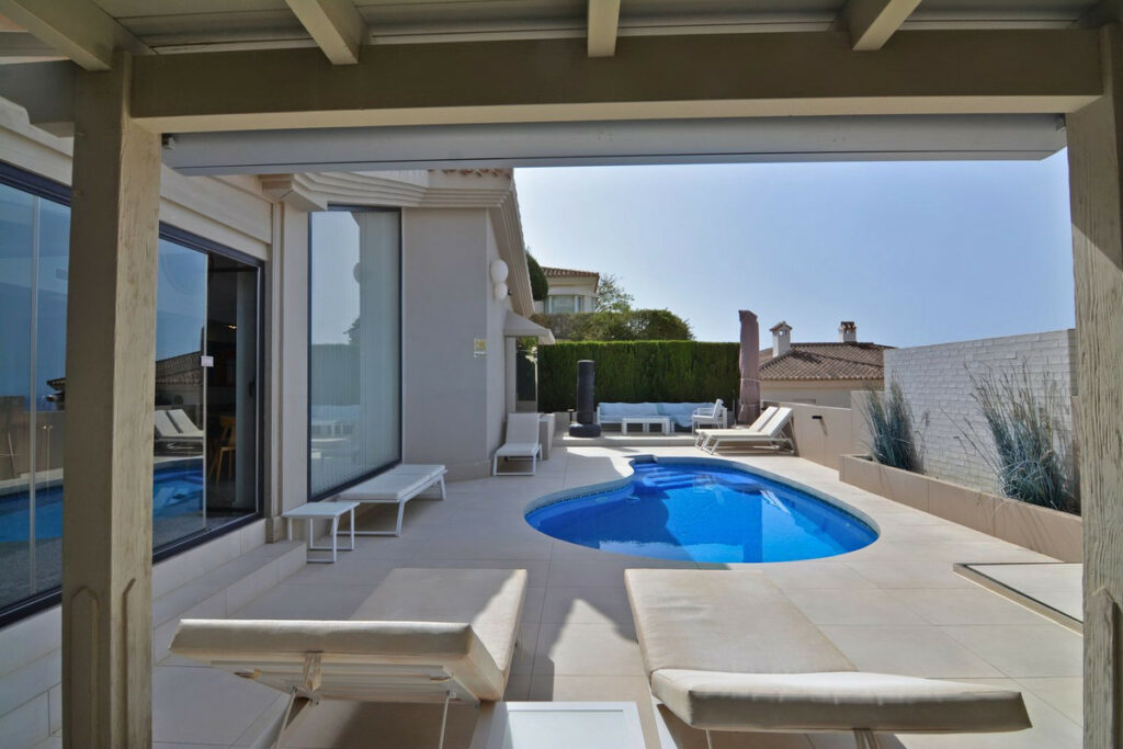 Property in Fuengirola — photo 27