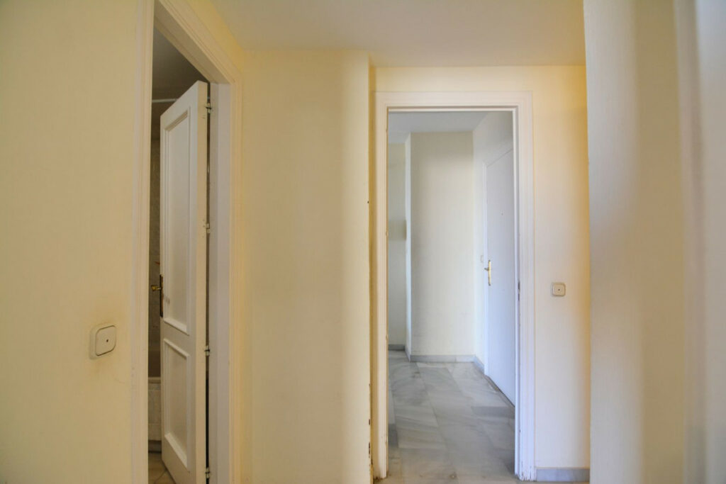 Property in Fuengirola — photo 28