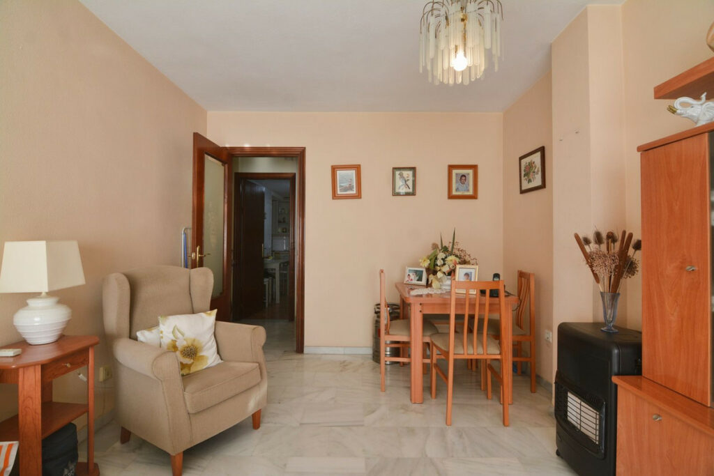 Property in Las Lagunas — photo 8