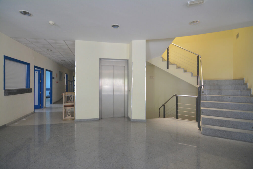 Property in Fuengirola — photo 2