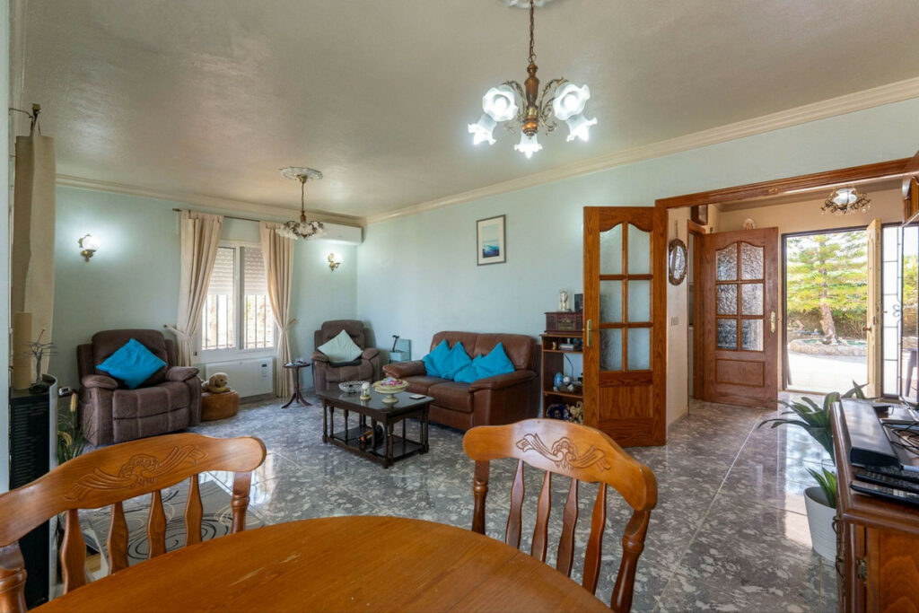 House – Finca – Cortijo in Guaro — photo 6
