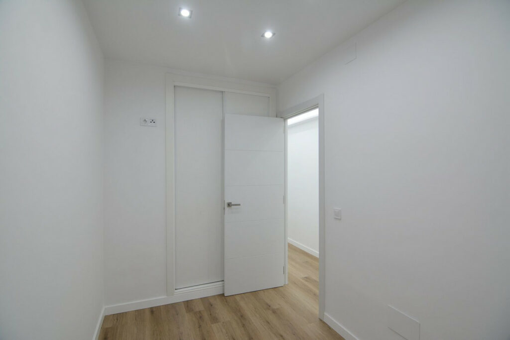 Property in Fuengirola — photo 18