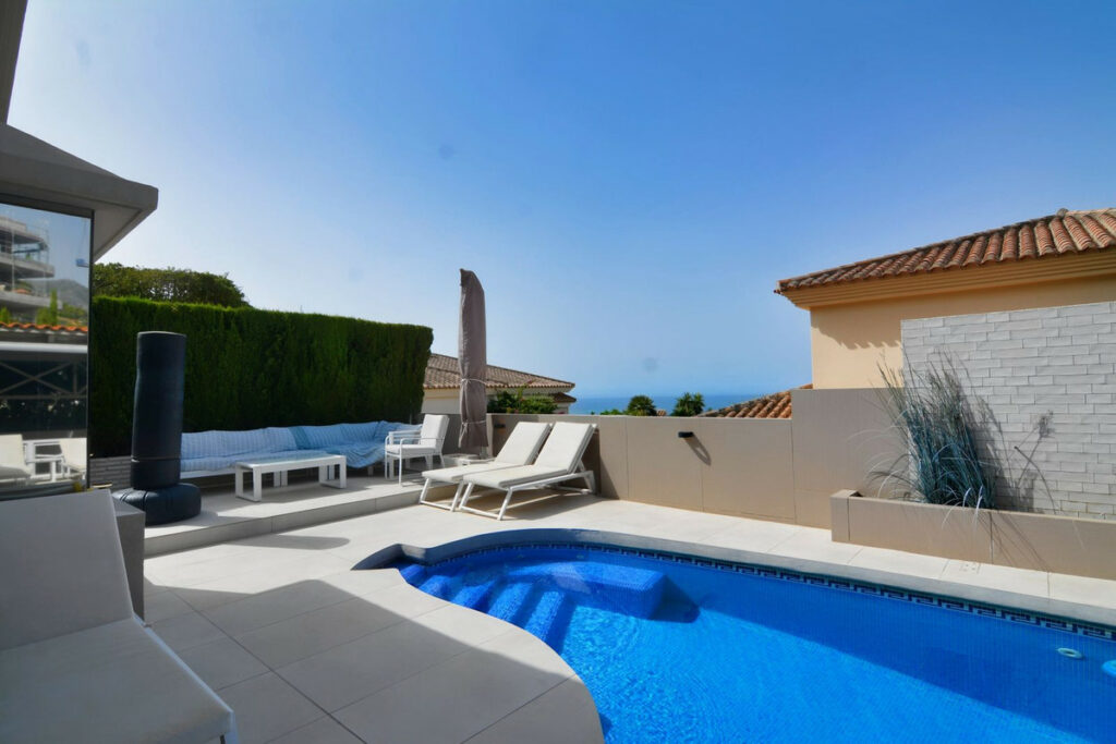 Property in Fuengirola — photo 31