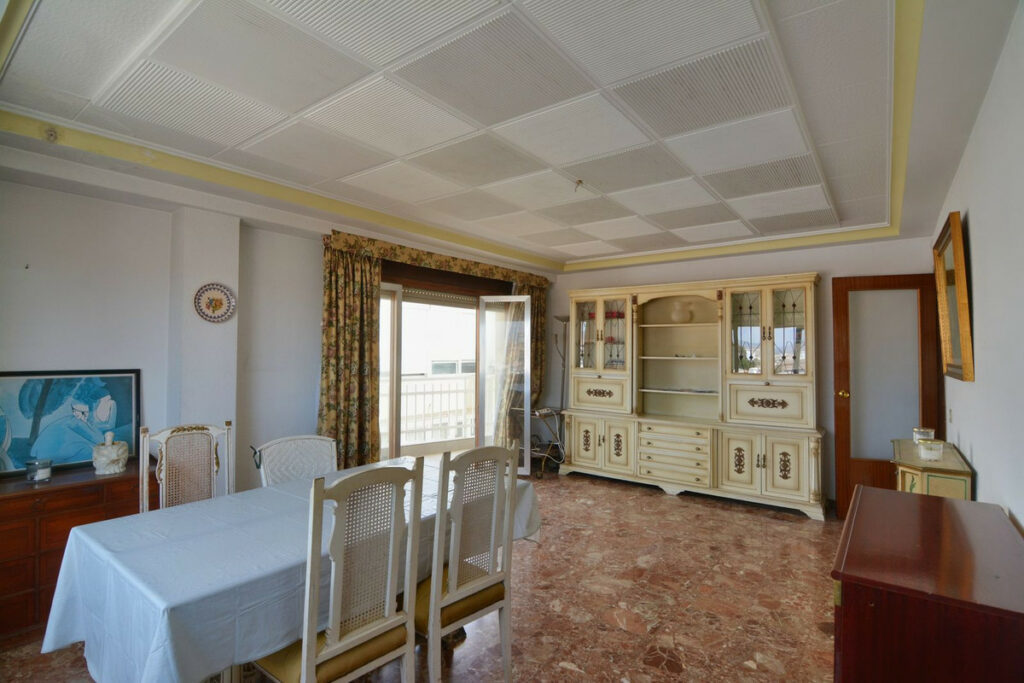 Property in Fuengirola — photo 9