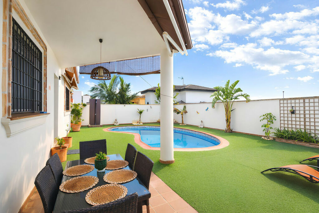 Property in Sierrezuela — photo 34