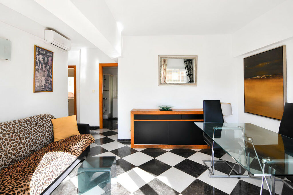 Property in Fuengirola — photo 11