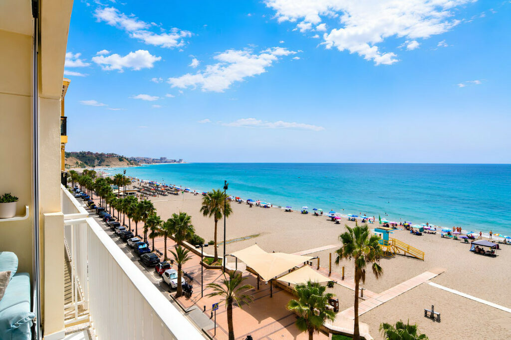 Property in Fuengirola — photo 3