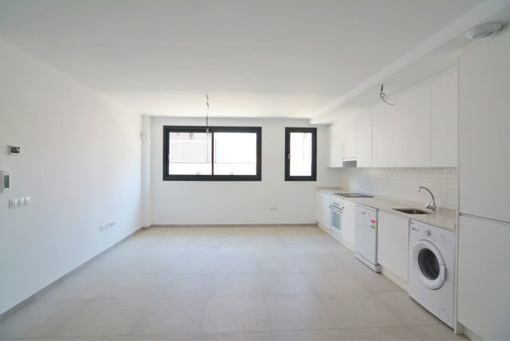 Property in Fuengirola — photo 3