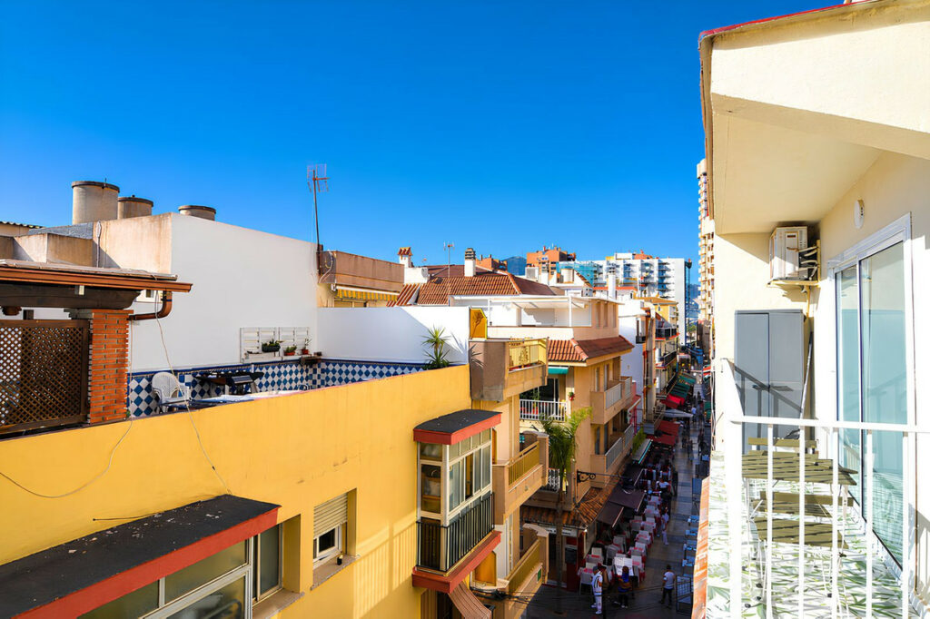 Property in Fuengirola — photo 2