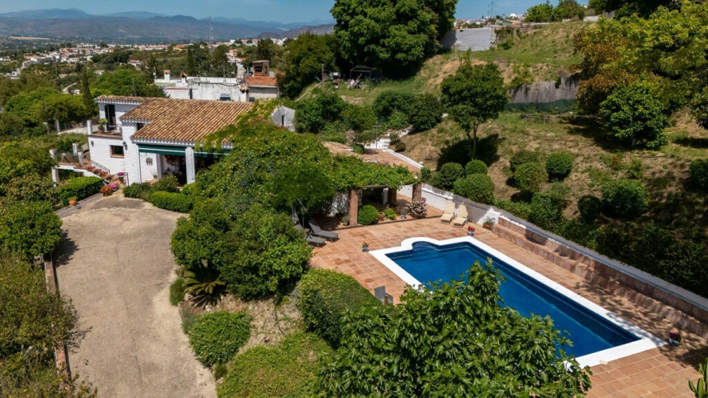 House – Finca – Cortijo in Alhaurín el Grande — photo 2