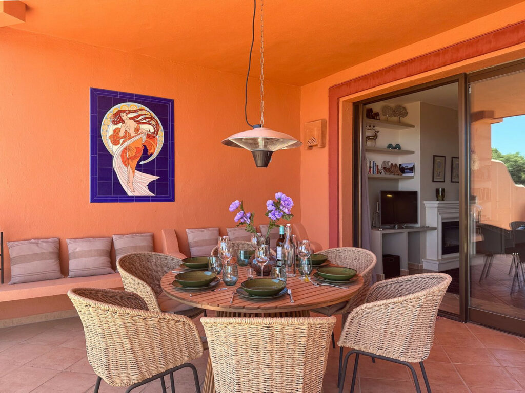 Apartment – Middle Floor Apartment in La Mairena — photo 9