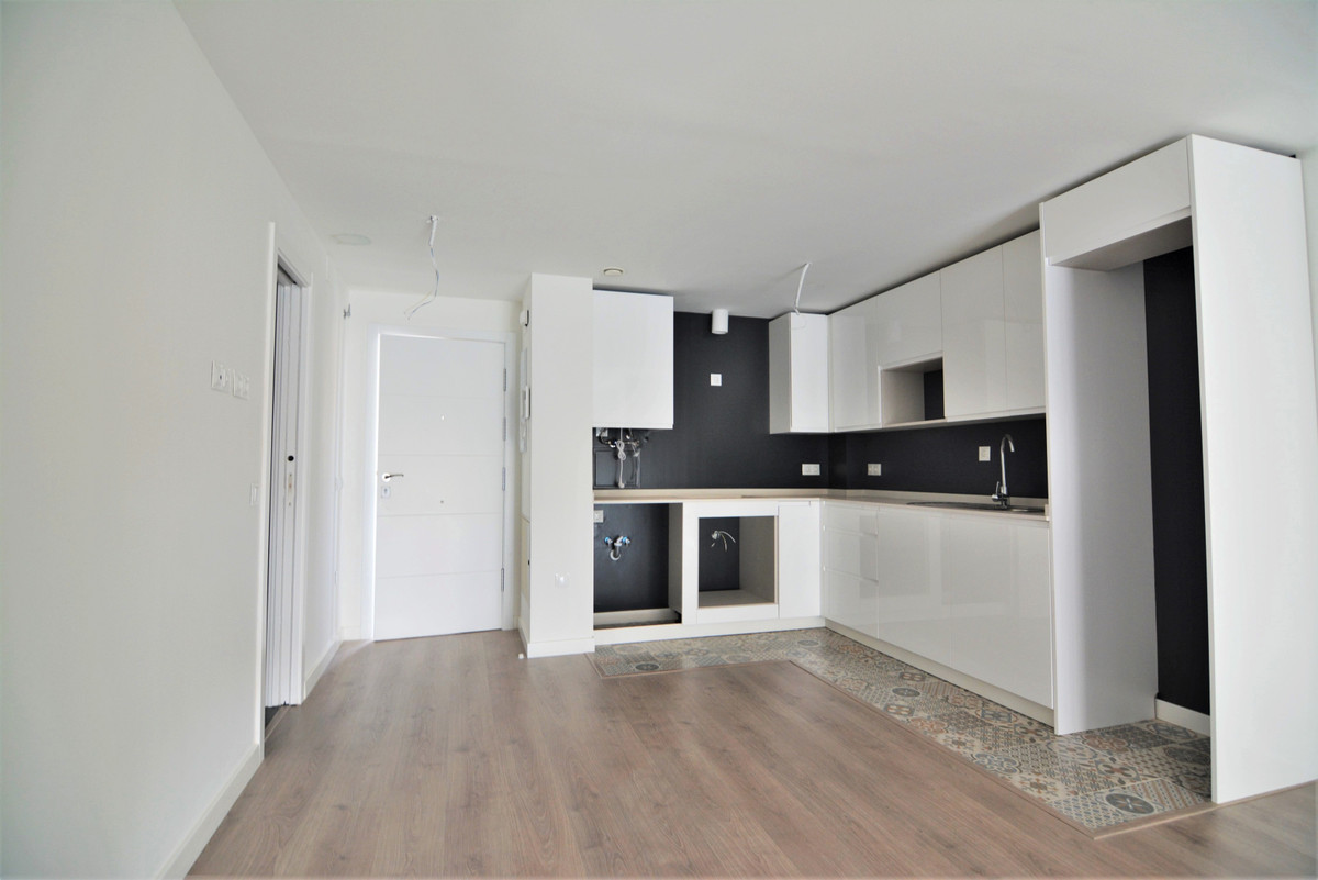 Property in Fuengirola — photo 1