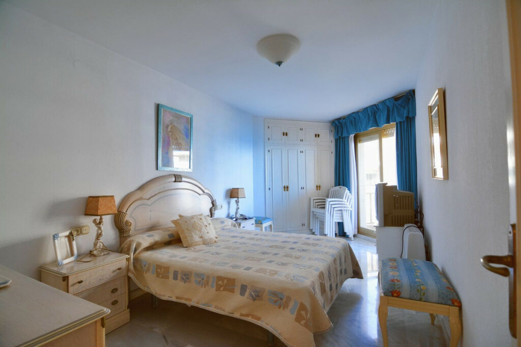 Property in Fuengirola — photo 16