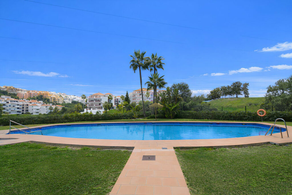 Property in Riviera del Sol — photo 35