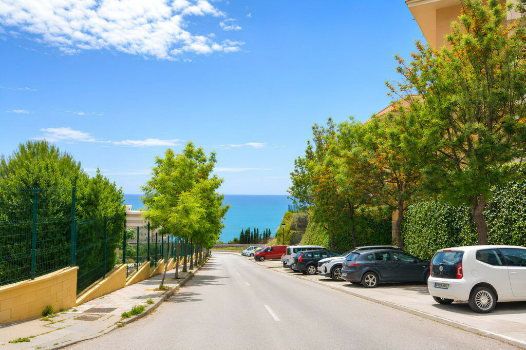 Property in Fuengirola — photo 31