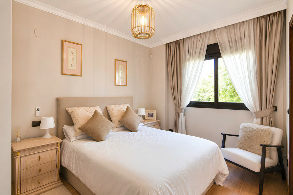 Property in Fuengirola — photo 20