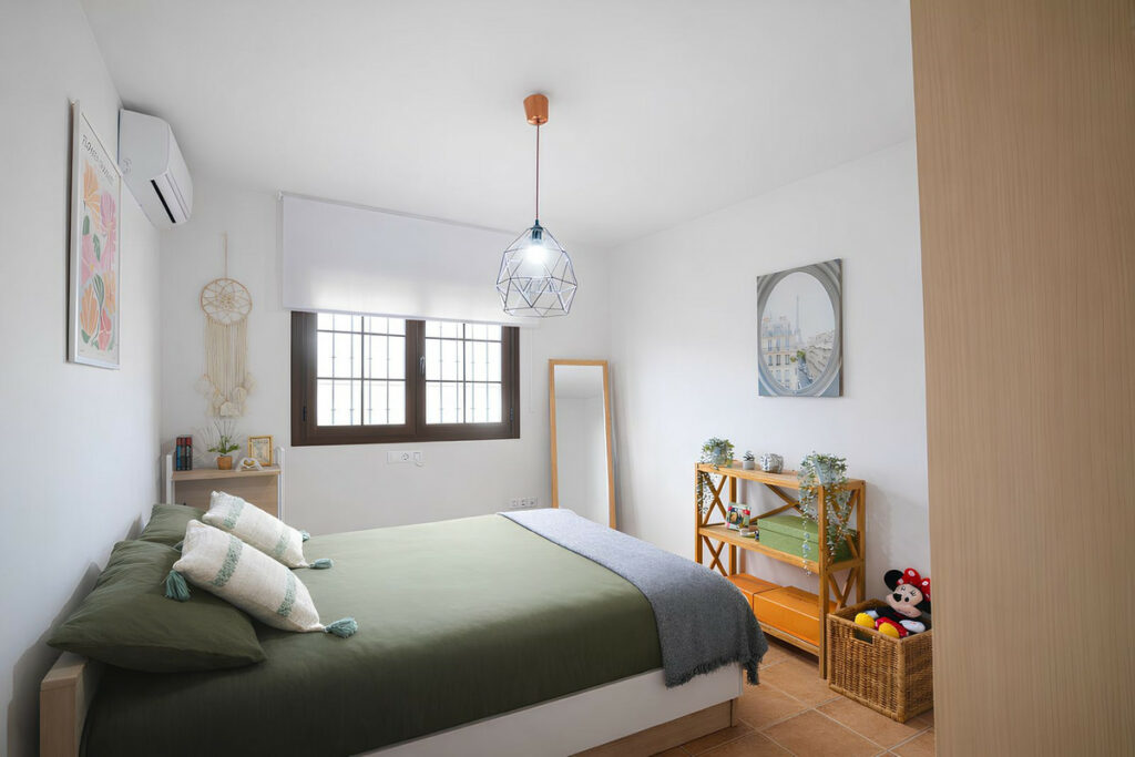 Property in Sierrezuela — photo 14