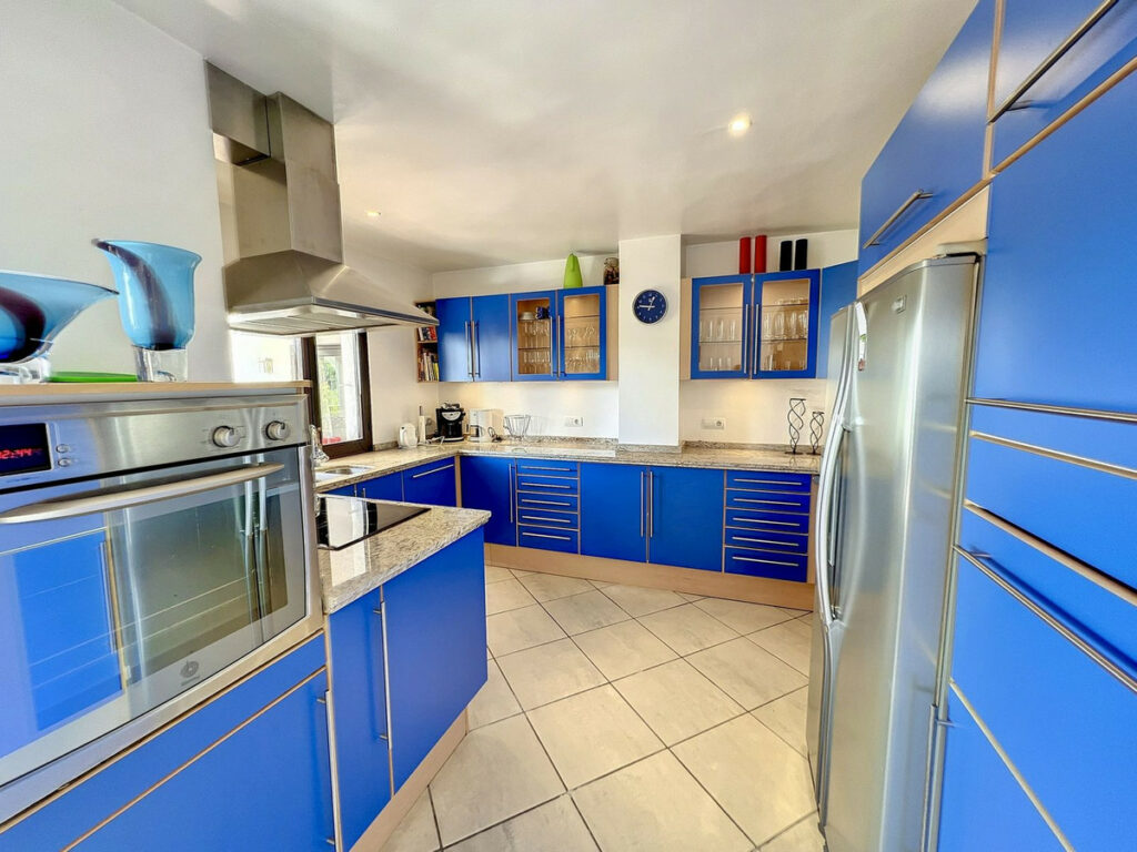 Property in Mijas — photo 32
