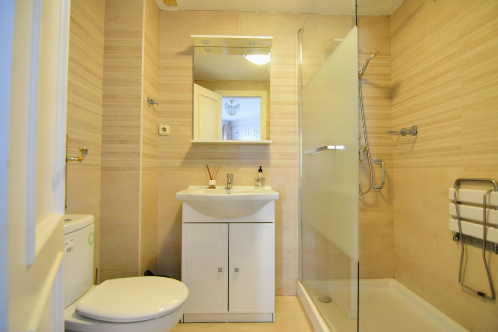 Property in Fuengirola — photo 36