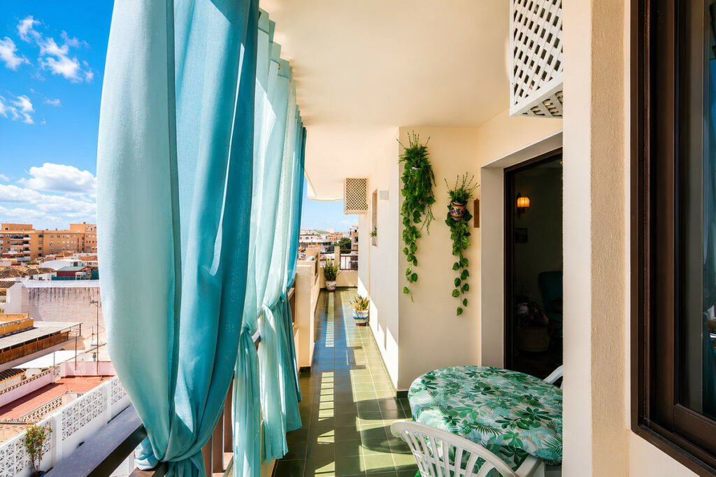 Property in Fuengirola — photo 5