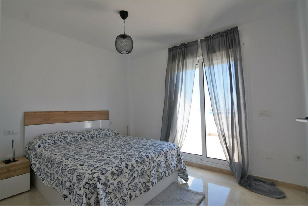 Property in Fuengirola — photo 10
