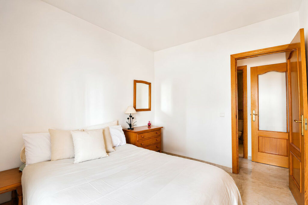 Property in Los Boliches — photo 14