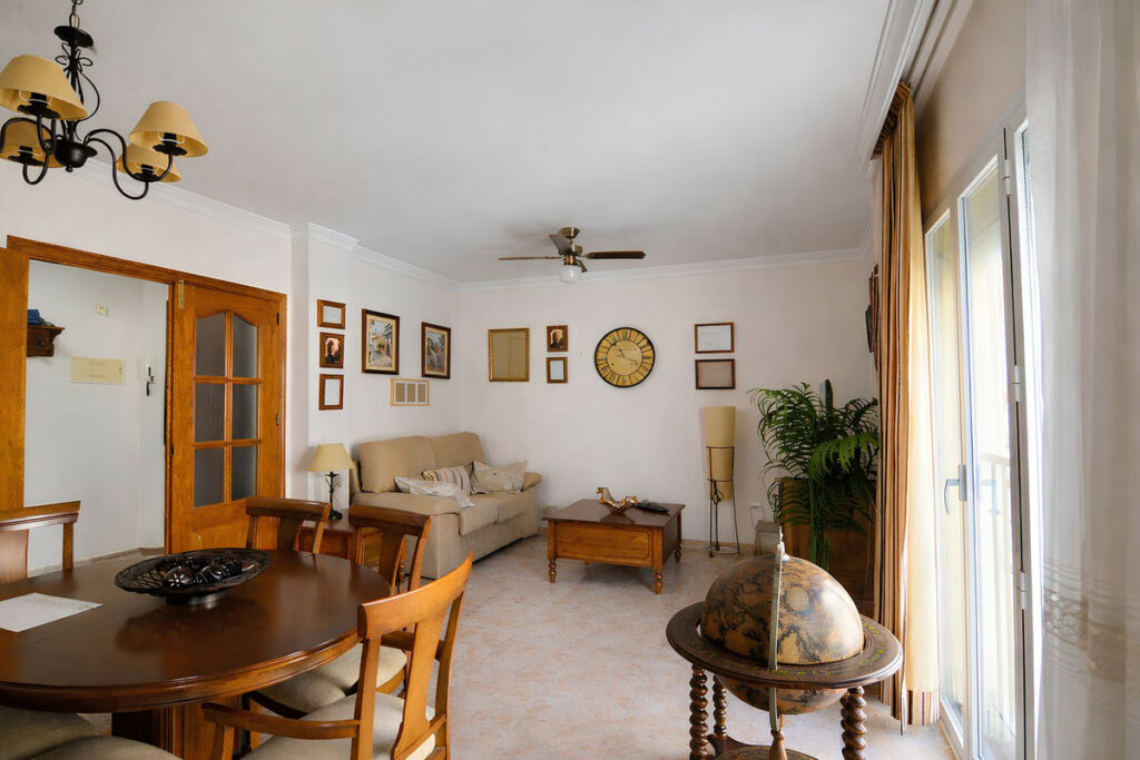 Property in Las Lagunas — photo 13