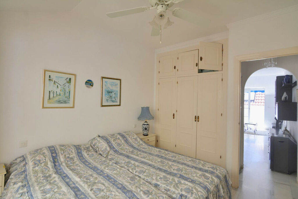 Property in Fuengirola — photo 18