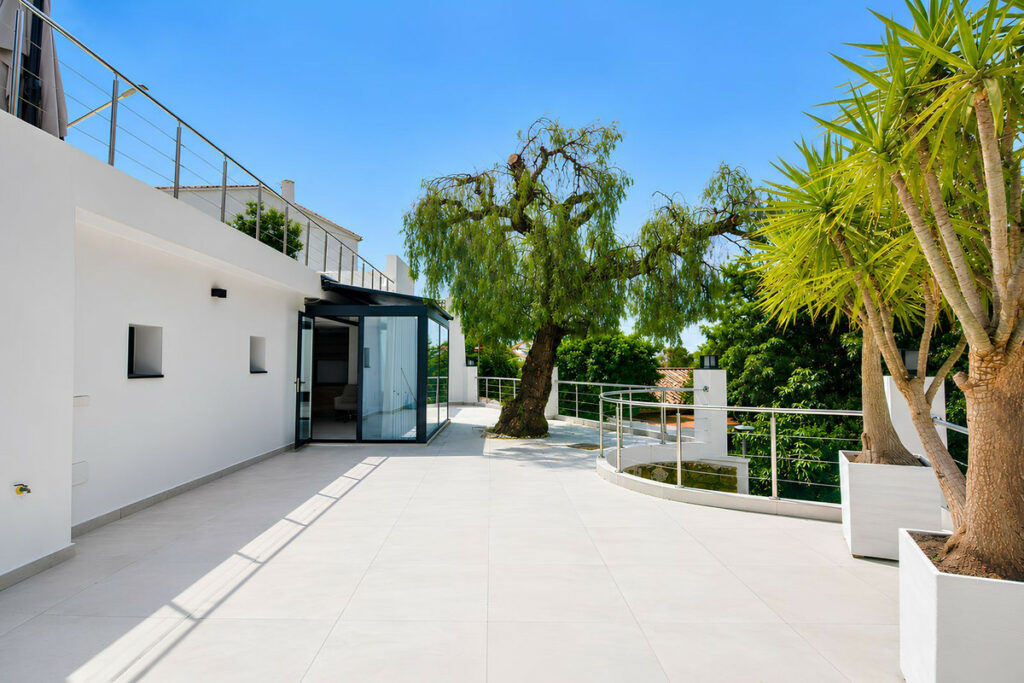 Property in Torreblanca — photo 30