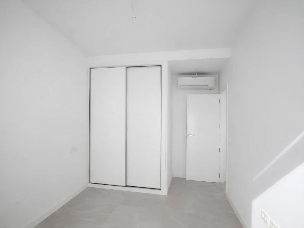 Property in Fuengirola — photo 14