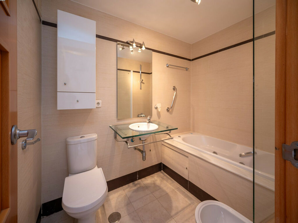 Apartment – Middle Floor Apartment in La Cala de Mijas — photo 10