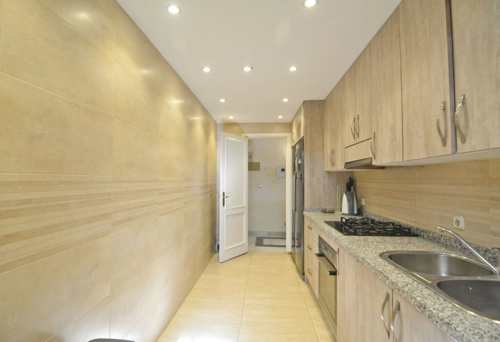 Property in Fuengirola — photo 10