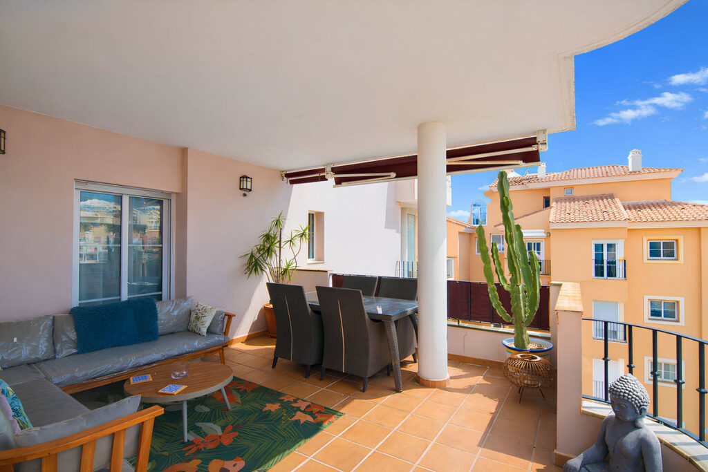 Property in Riviera del Sol — photo 2