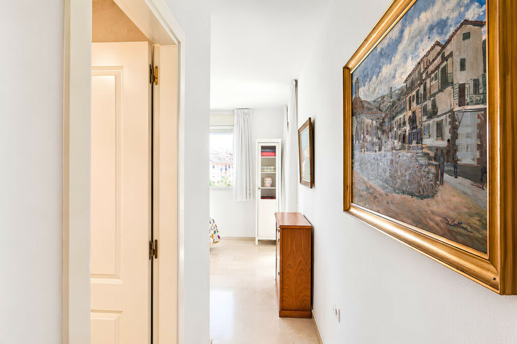 Property in Fuengirola — photo 35