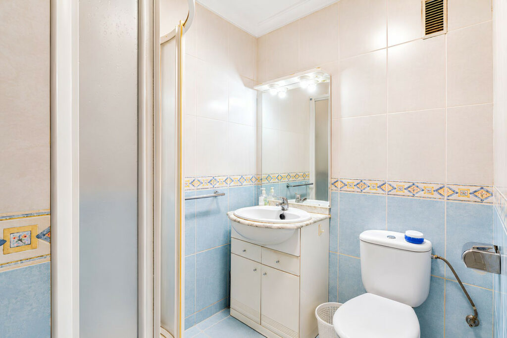 Property in Fuengirola — photo 26