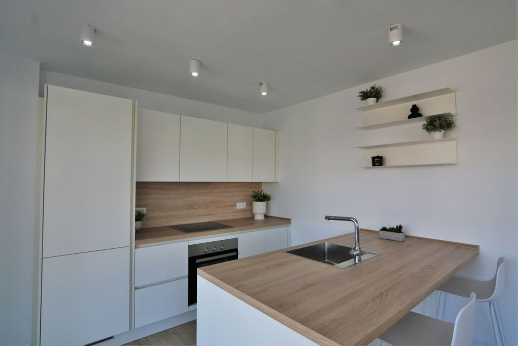 Property in Fuengirola — photo 6