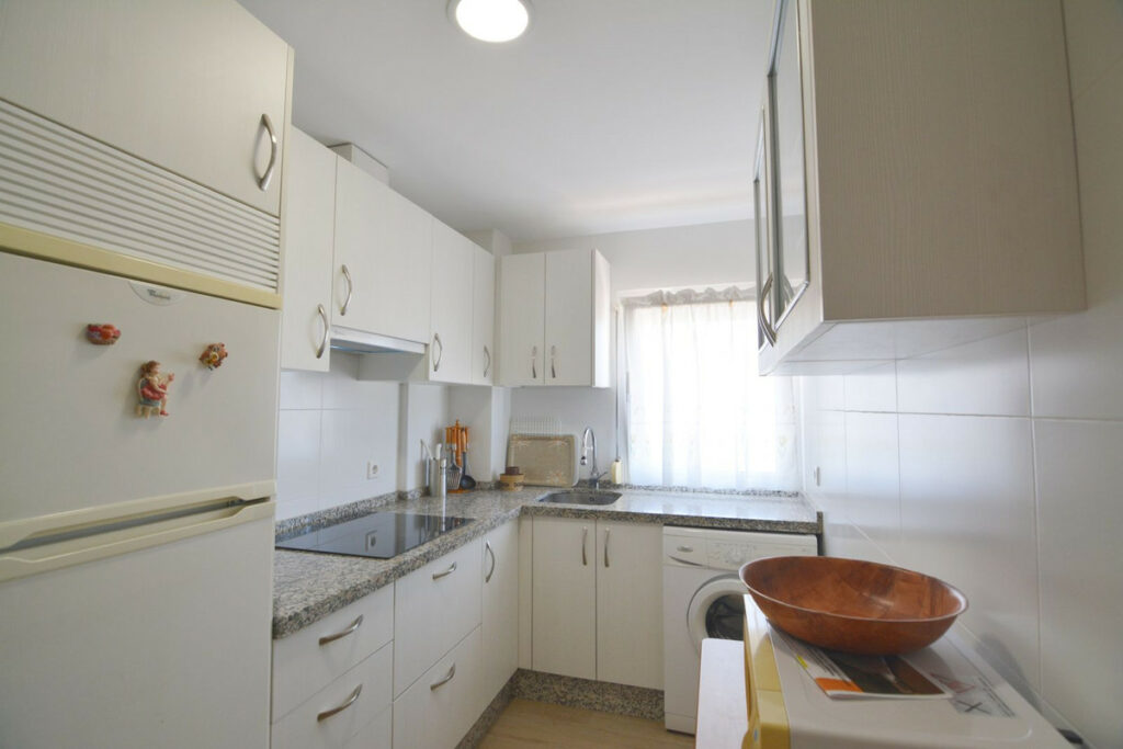 Property in Fuengirola — photo 6