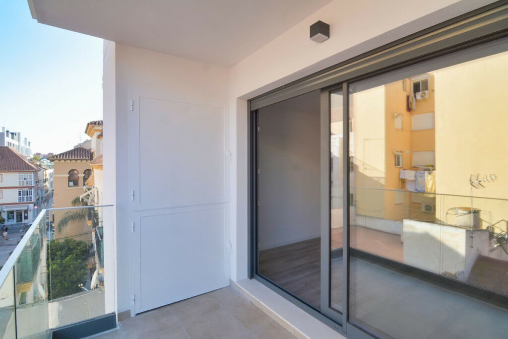 Property in Fuengirola — photo 2